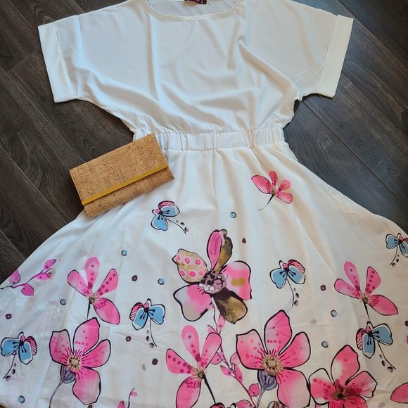 BRAND NEW WHITE  PINK FLORAL DRESS - Picture 10 of 13